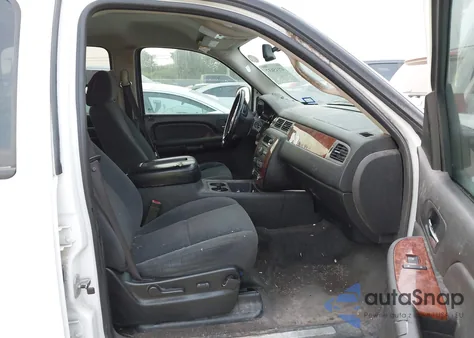 2008 Chevrolet Suburban 1500 Lt from USA, damaged, VIN 3GNFC16088G206678